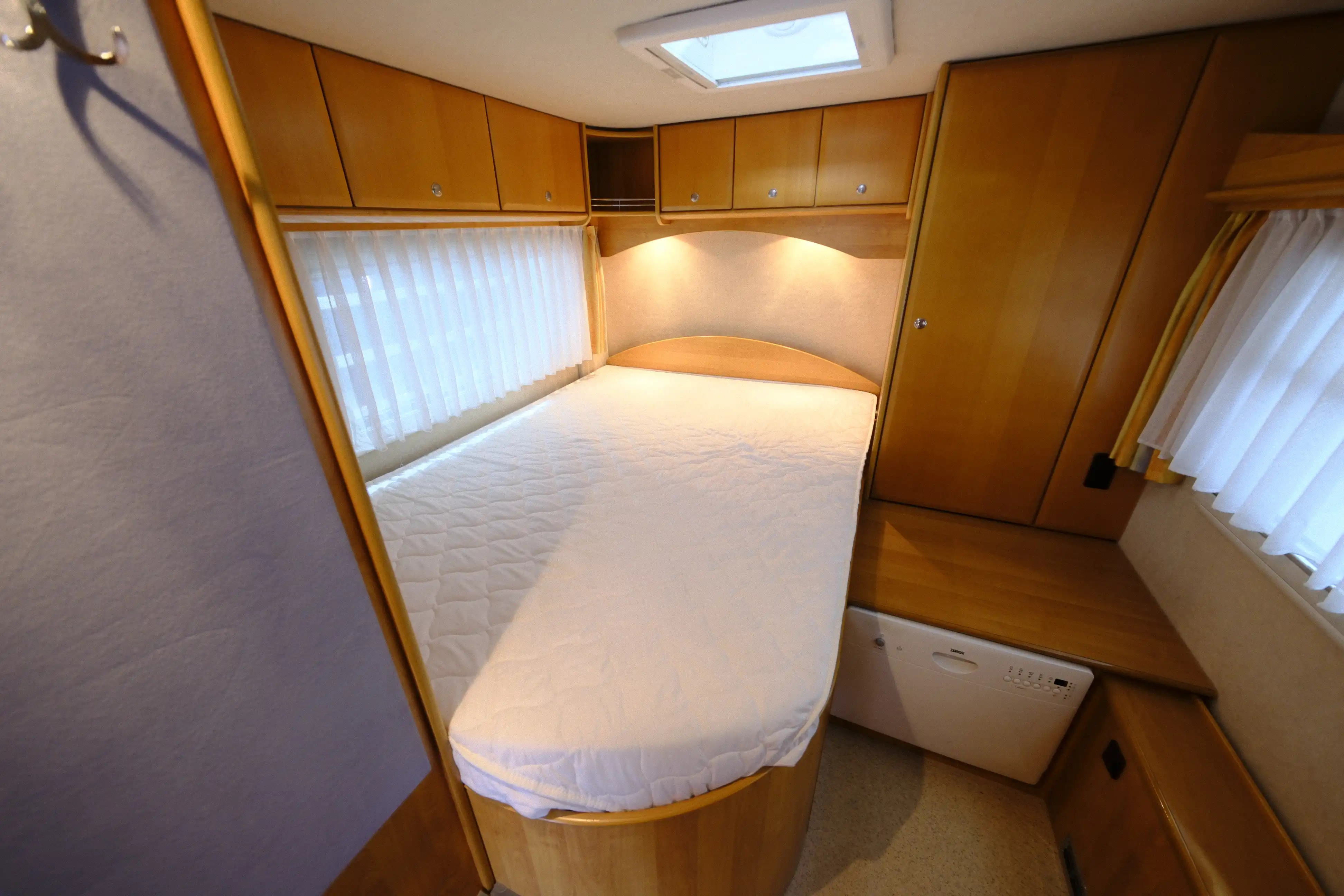 CONCORDE Cruiser 880 F